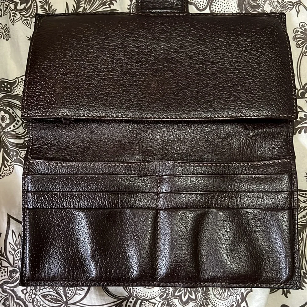 Vintage Gucci Shoulder Bag. Come with free wallet - Picture 3 of 16